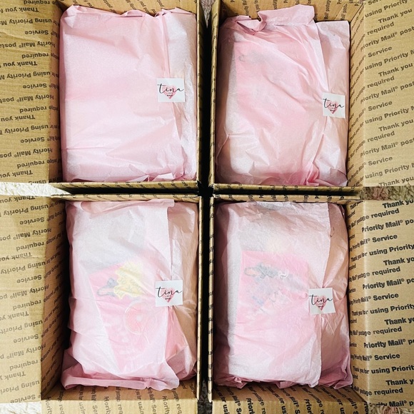 FREE PEOPLE INTIMATELY MYSTERY BOX 10 Piece Bundle - Picture 2 of 6